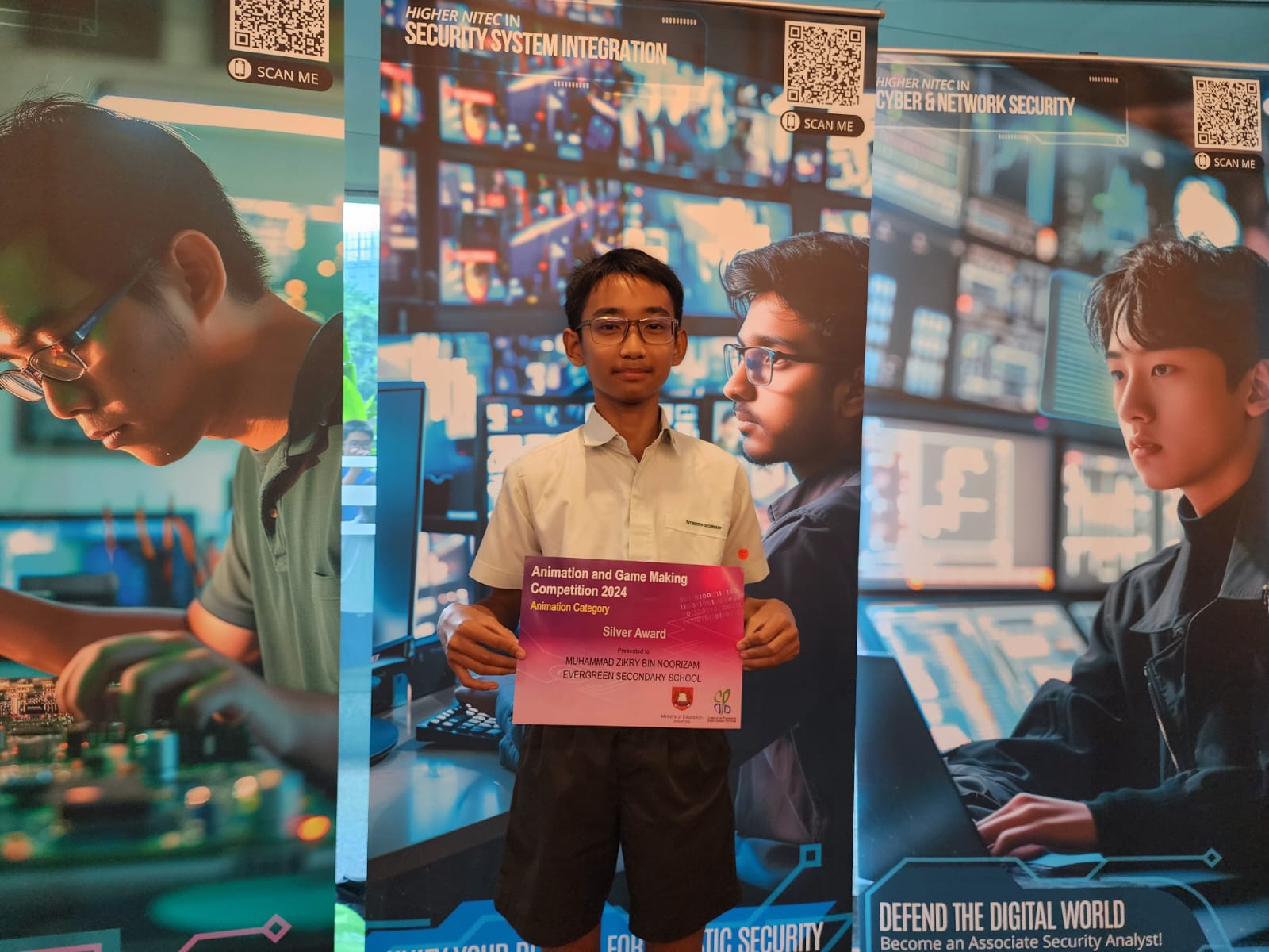 Student with silver award for AGM competition